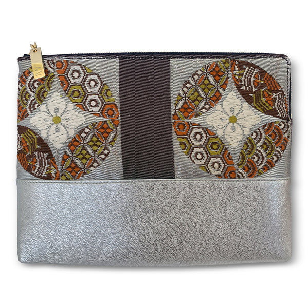Silver Pochette